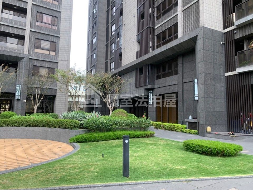 Uhomes
