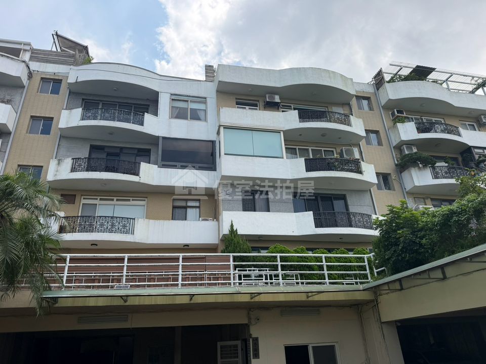 Uhomes