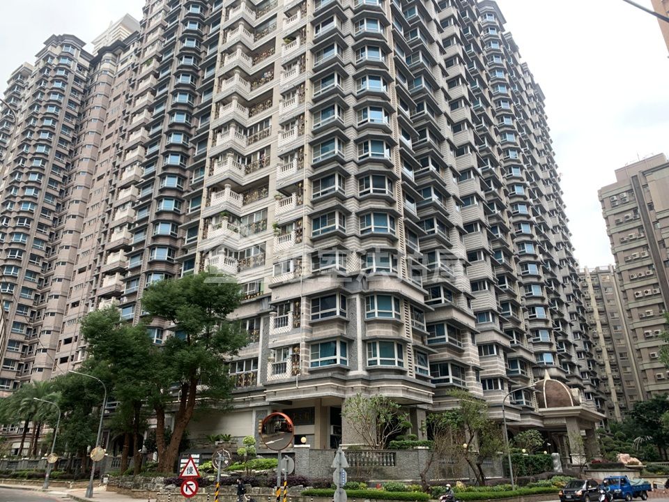 Uhomes