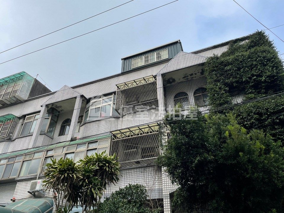 Uhomes