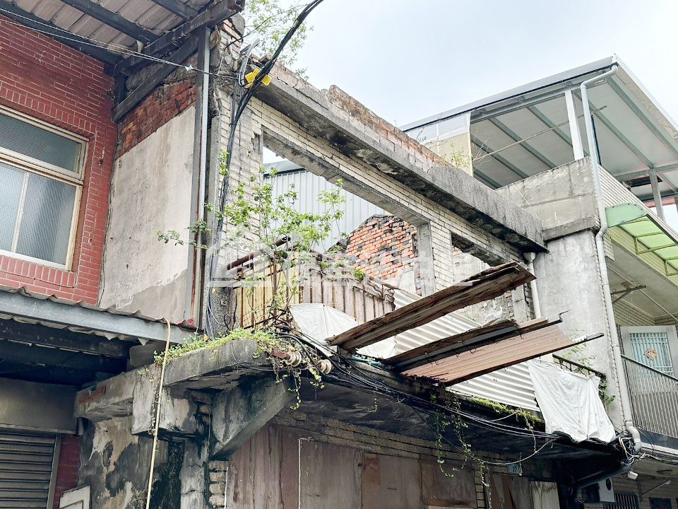 Uhomes
