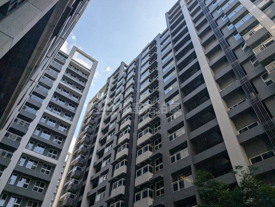 Uhomes