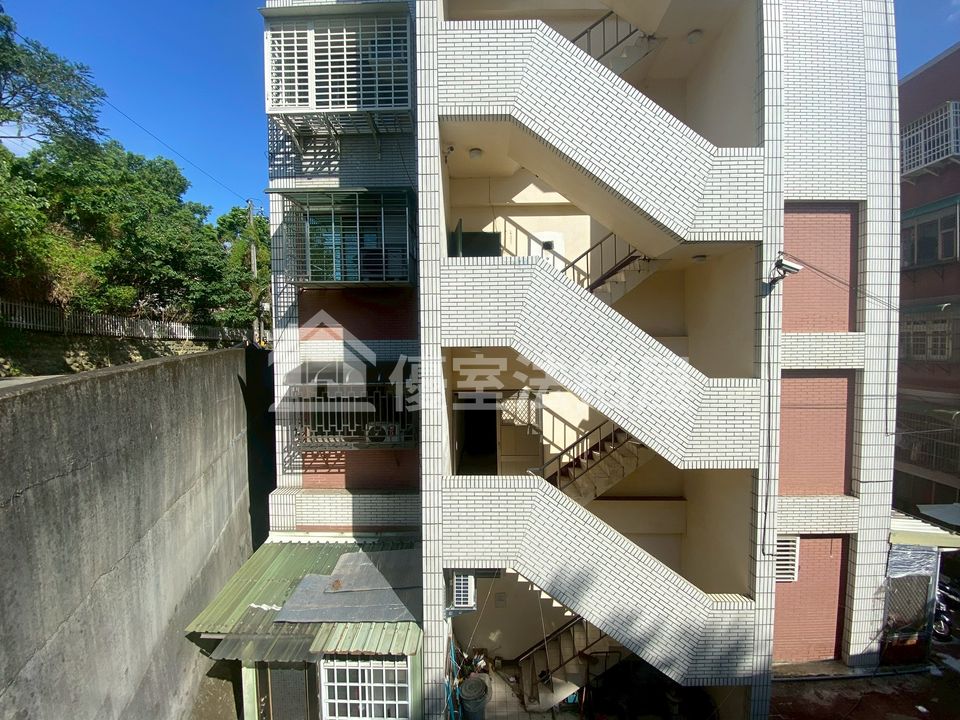 Uhomes