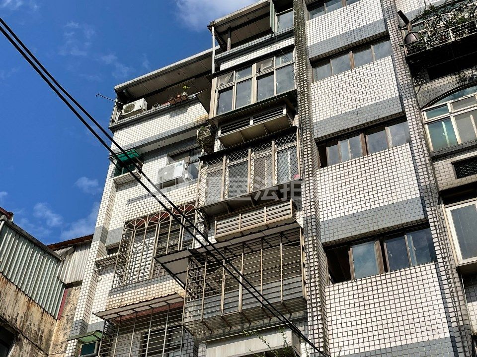 Uhomes