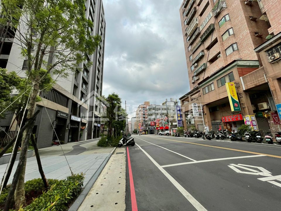 Uhomes