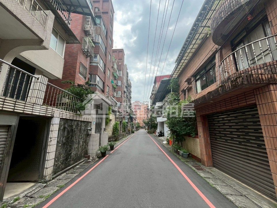 Uhomes