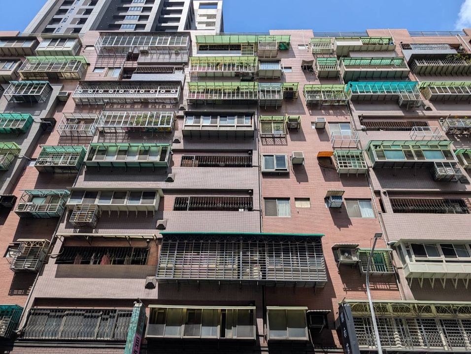 Uhomes