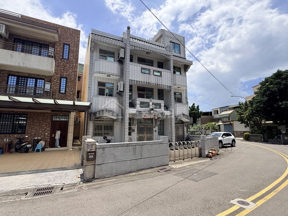 Uhomes