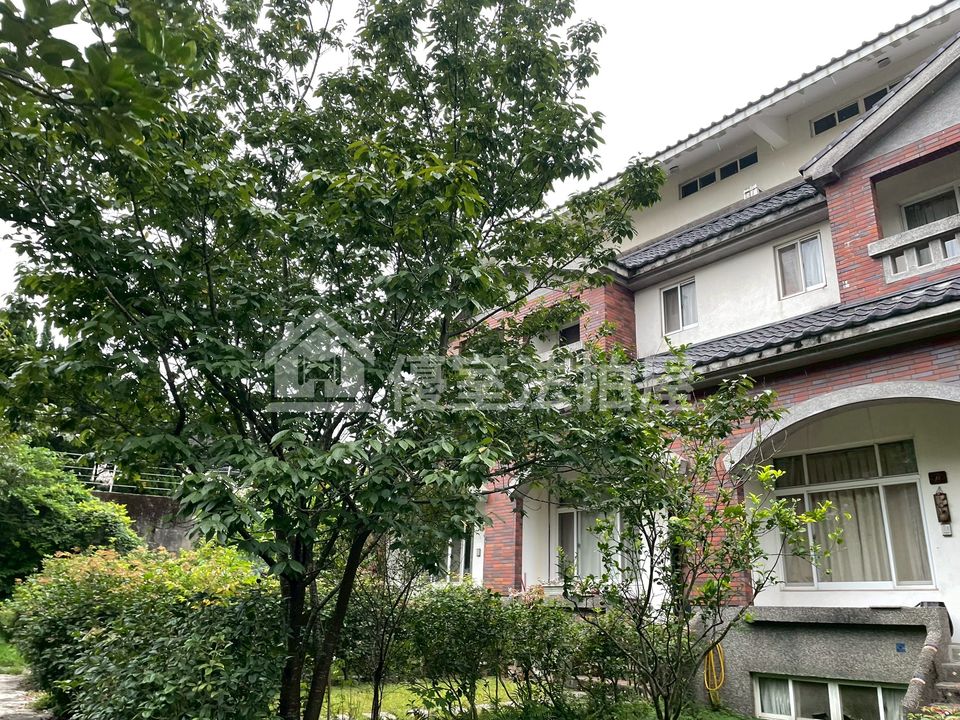 Uhomes