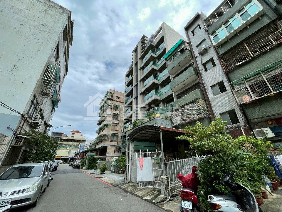 Uhomes