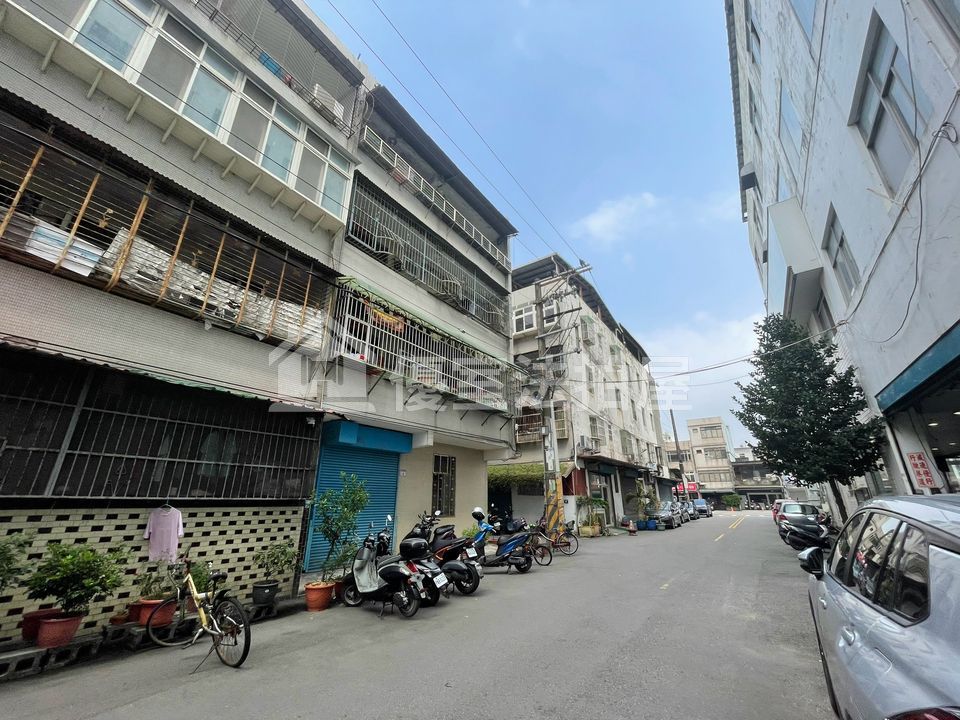 Uhomes