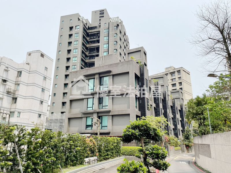 Uhomes