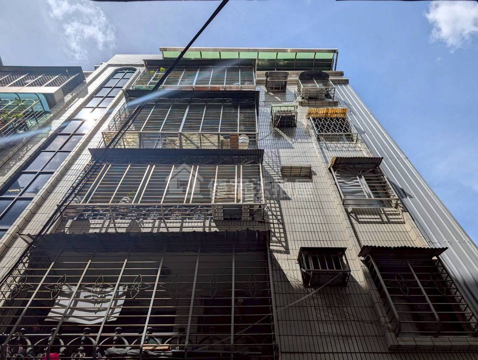 Uhomes