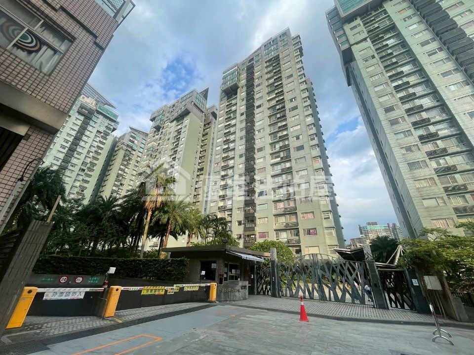 Uhomes