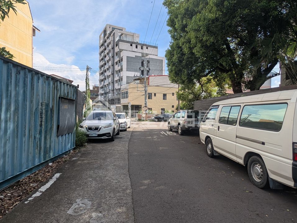 Uhomes