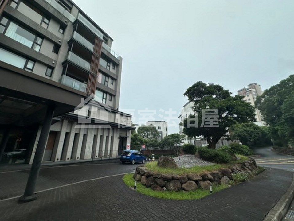 Uhomes