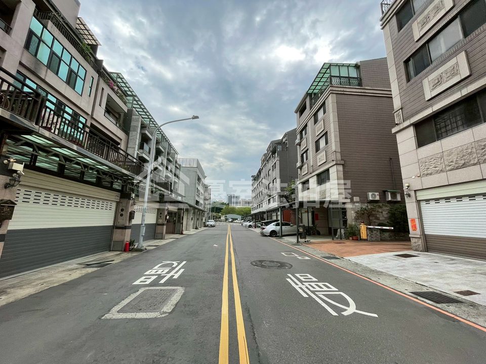 Uhomes