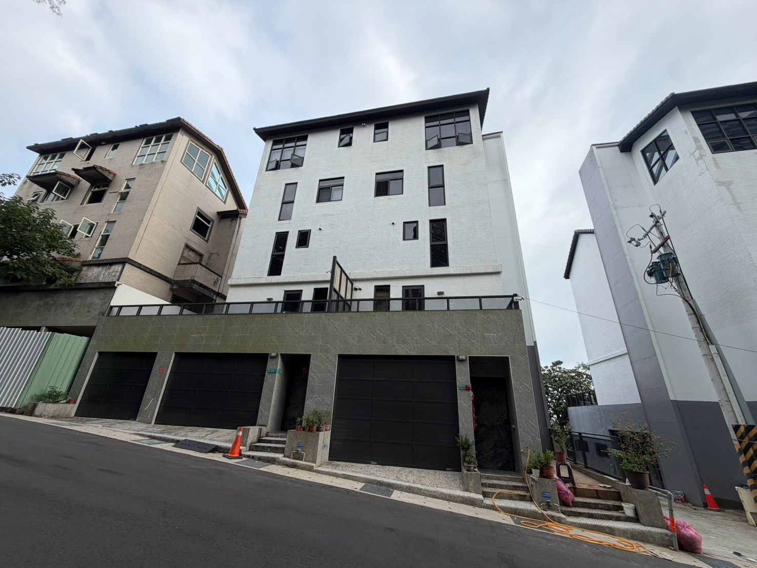 Uhomes