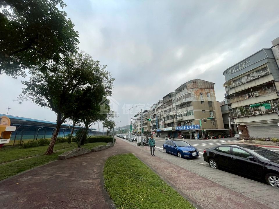 Uhomes