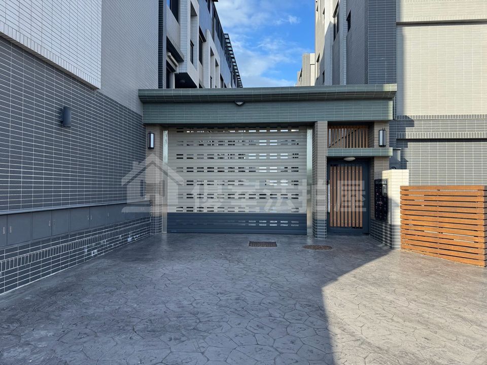 Uhomes
