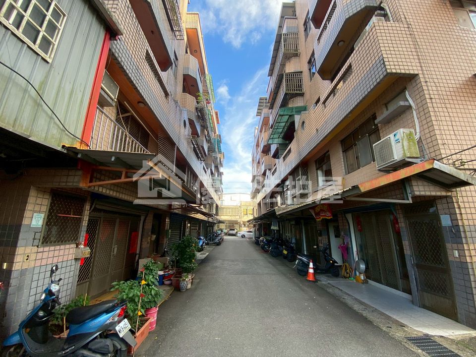 Uhomes
