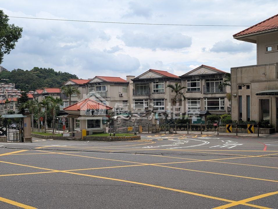 Uhomes