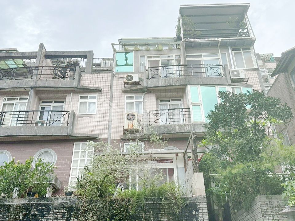 Uhomes