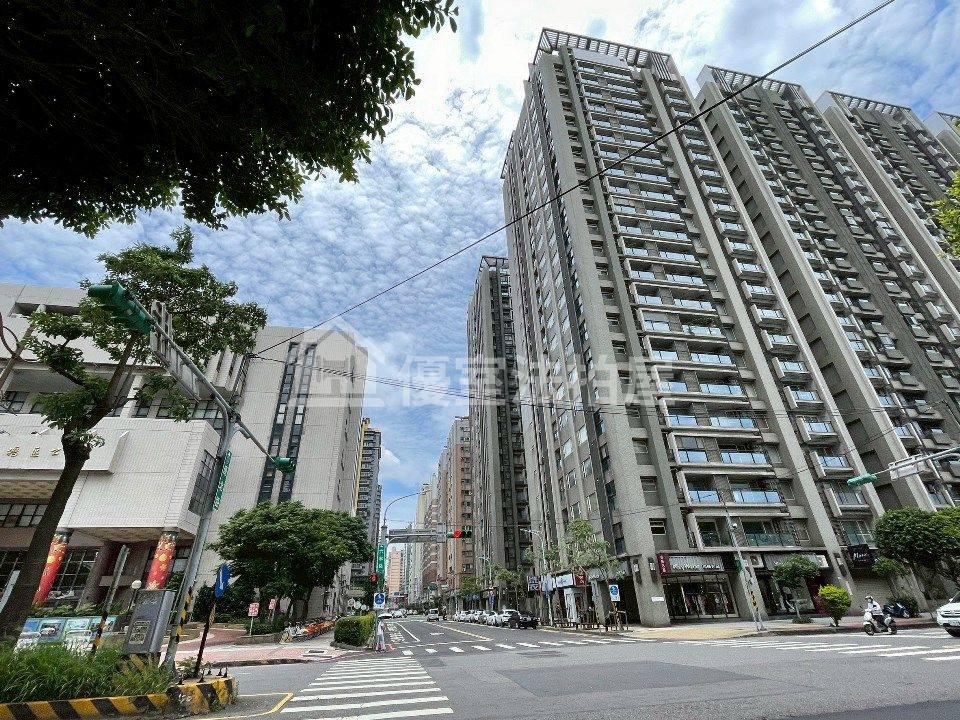 Uhomes
