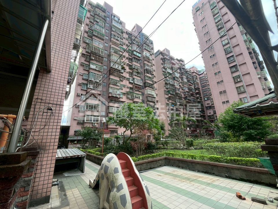 Uhomes
