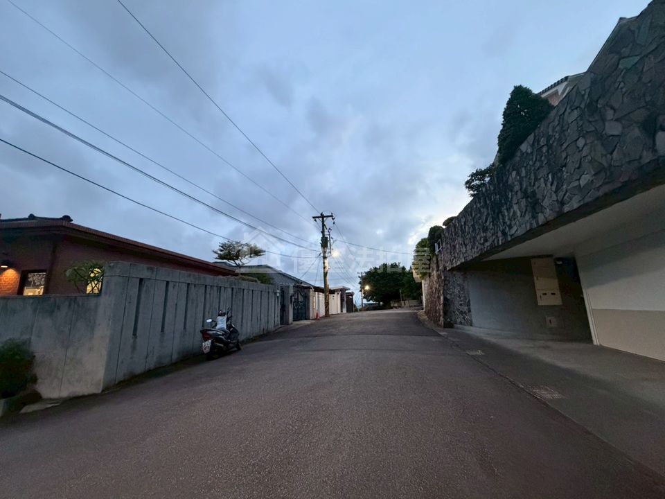 Uhomes