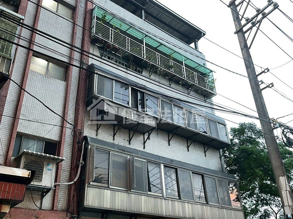 Uhomes