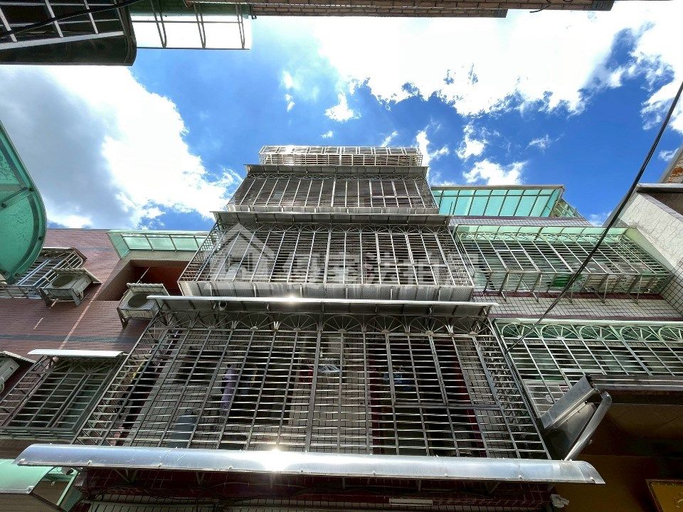 Uhomes