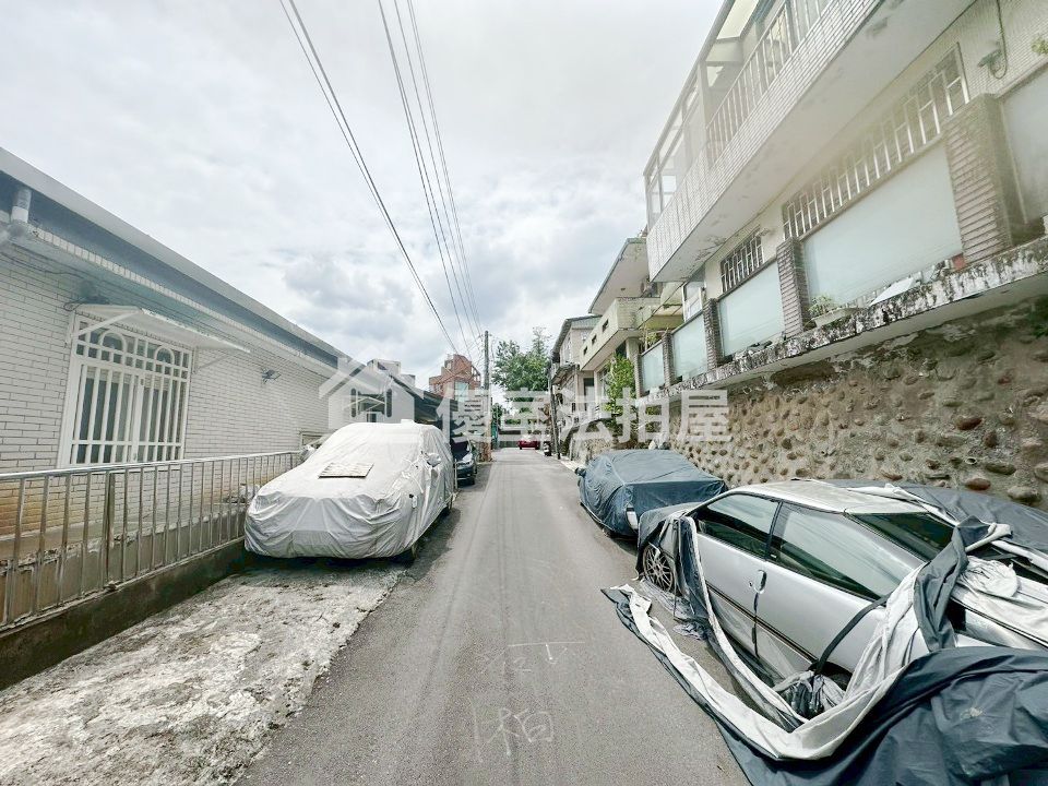 Uhomes