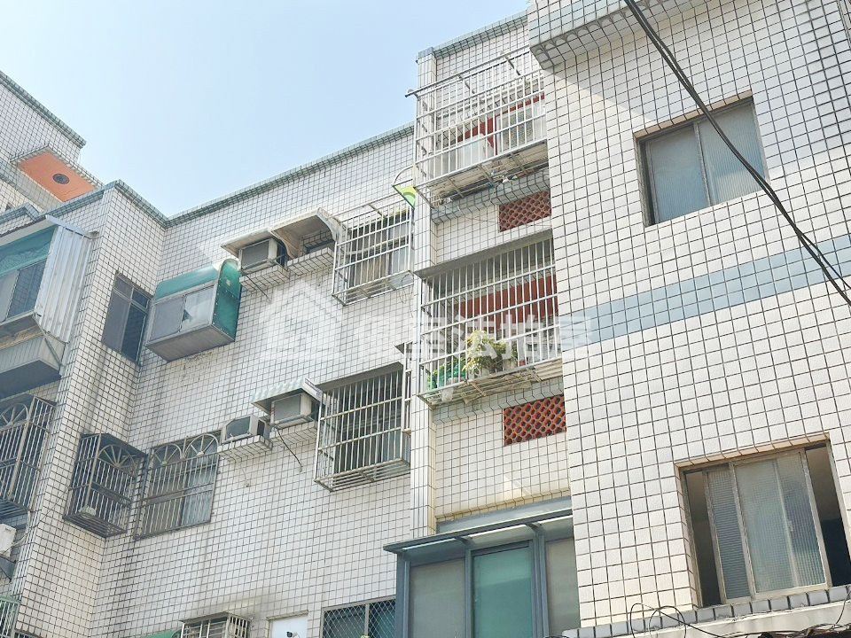 Uhomes