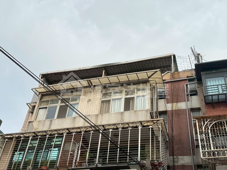 Uhomes