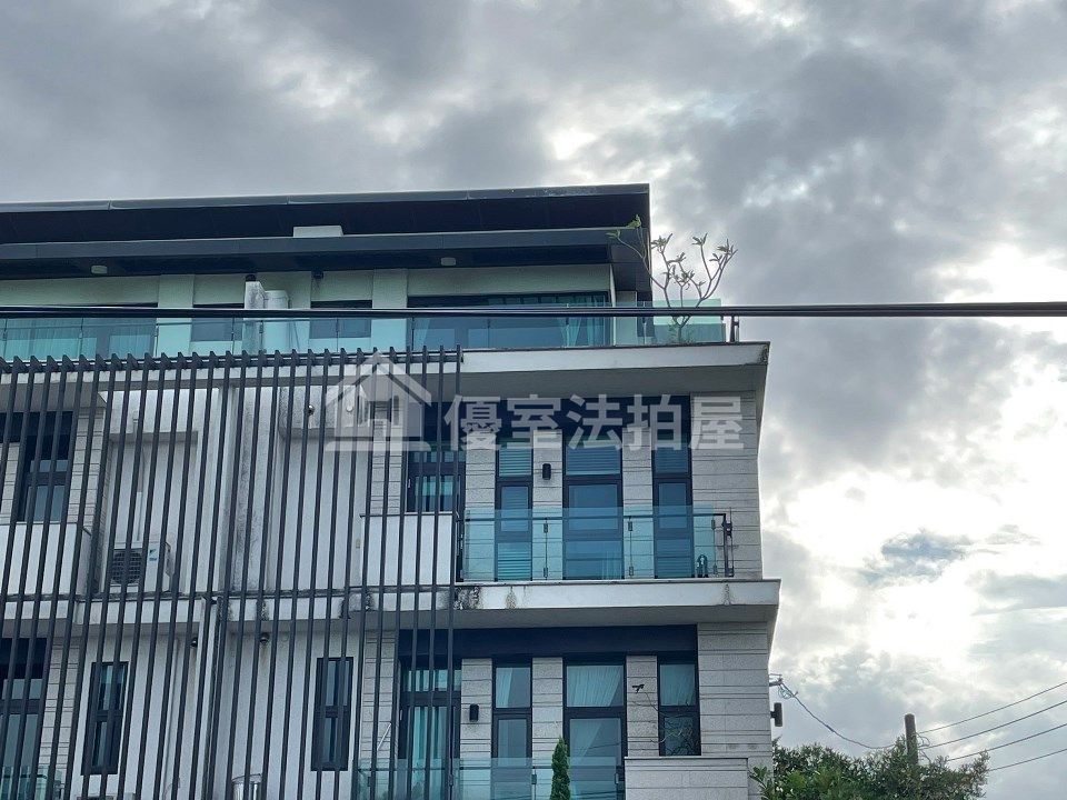 Uhomes