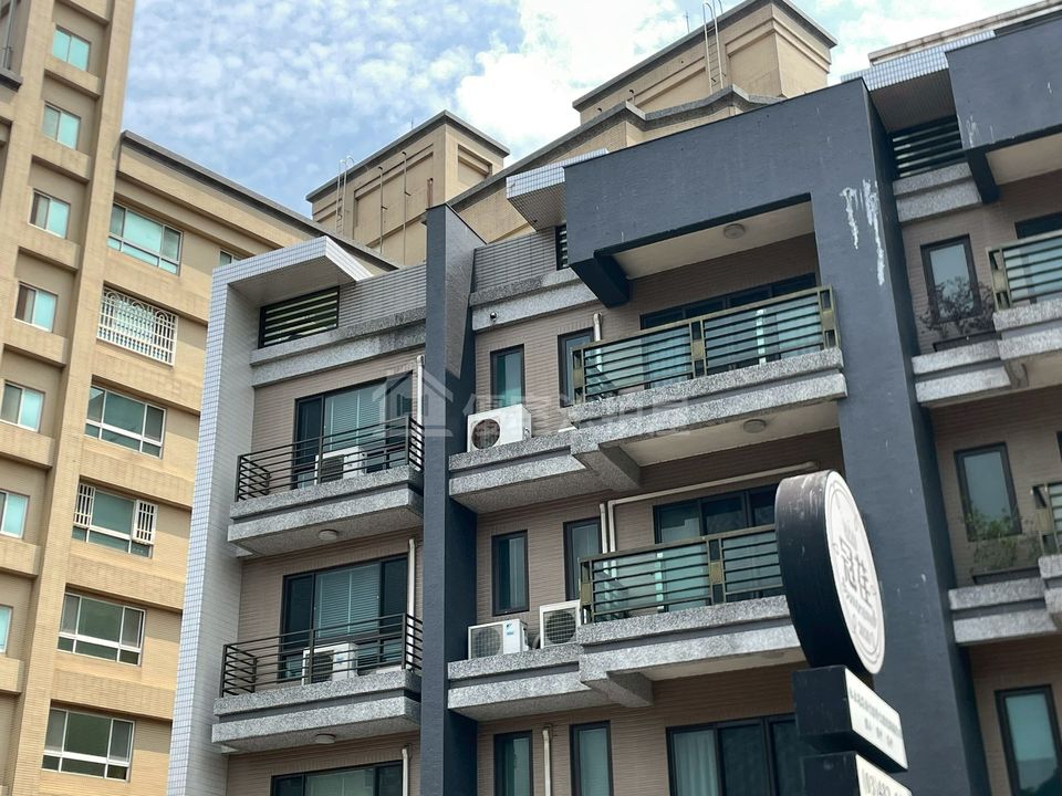Uhomes