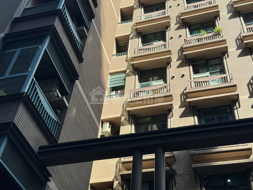Uhomes