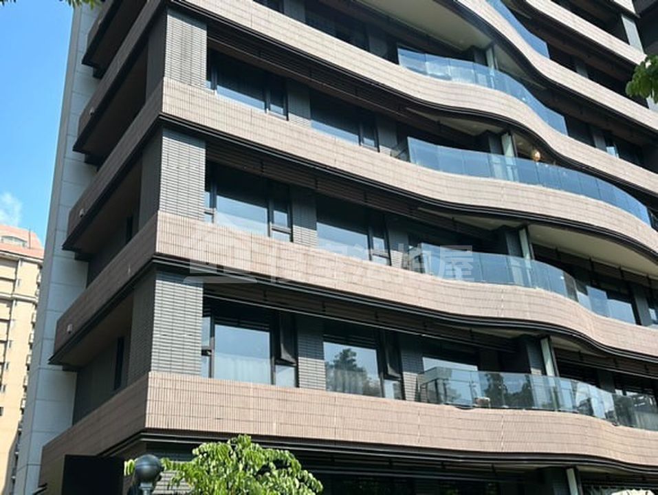 Uhomes