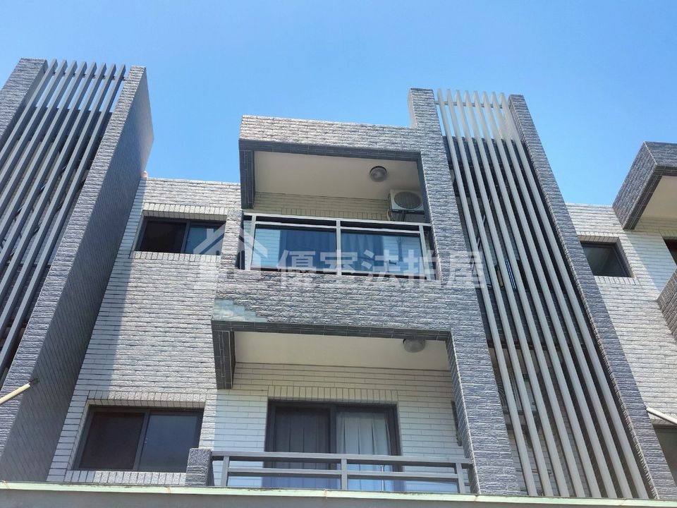 Uhomes