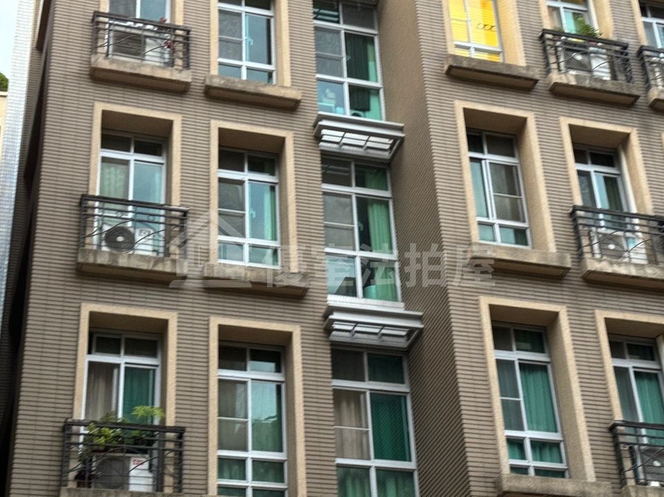 Uhomes