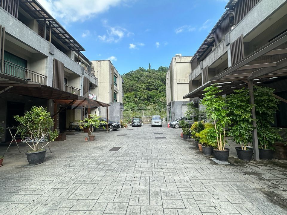 Uhomes