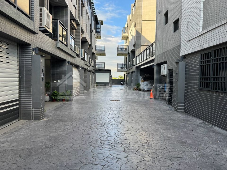 Uhomes