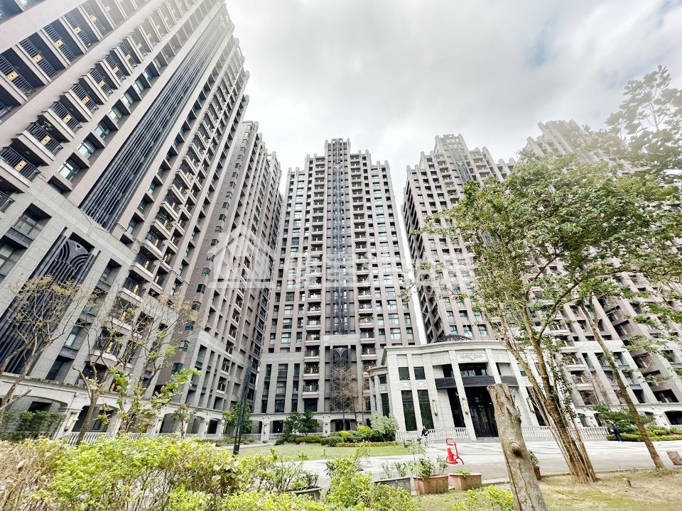 Uhomes