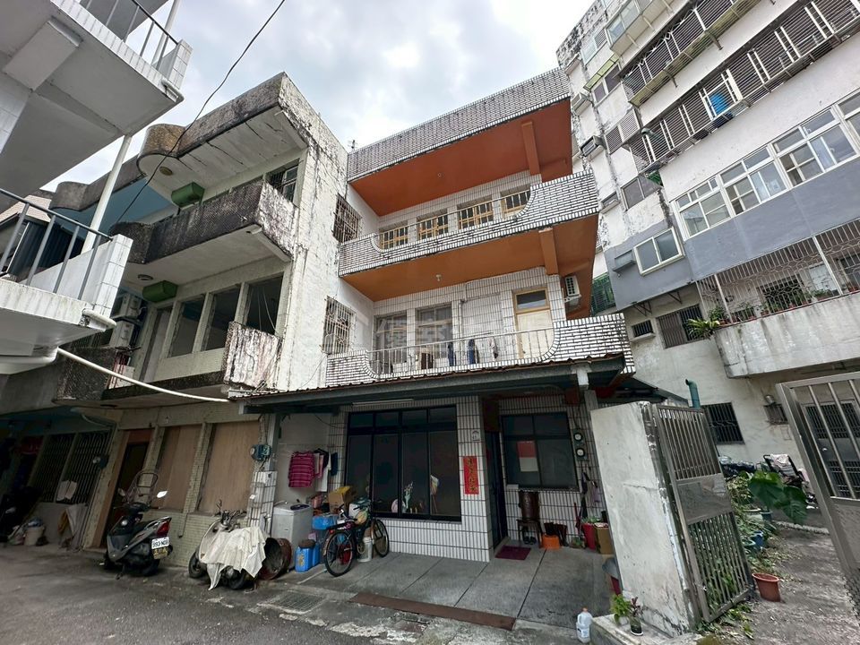 Uhomes