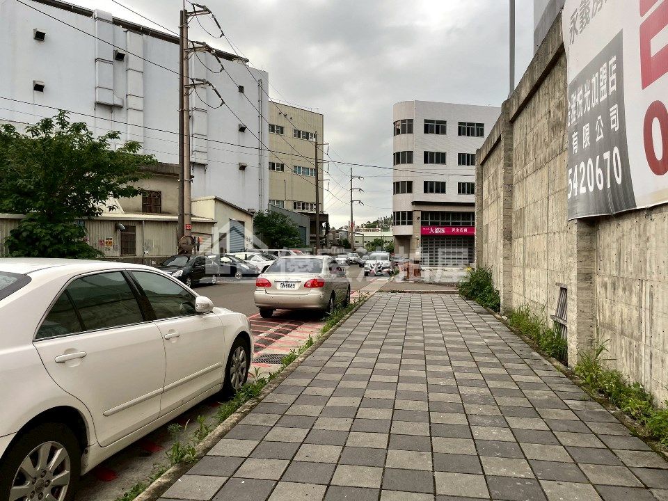 Uhomes