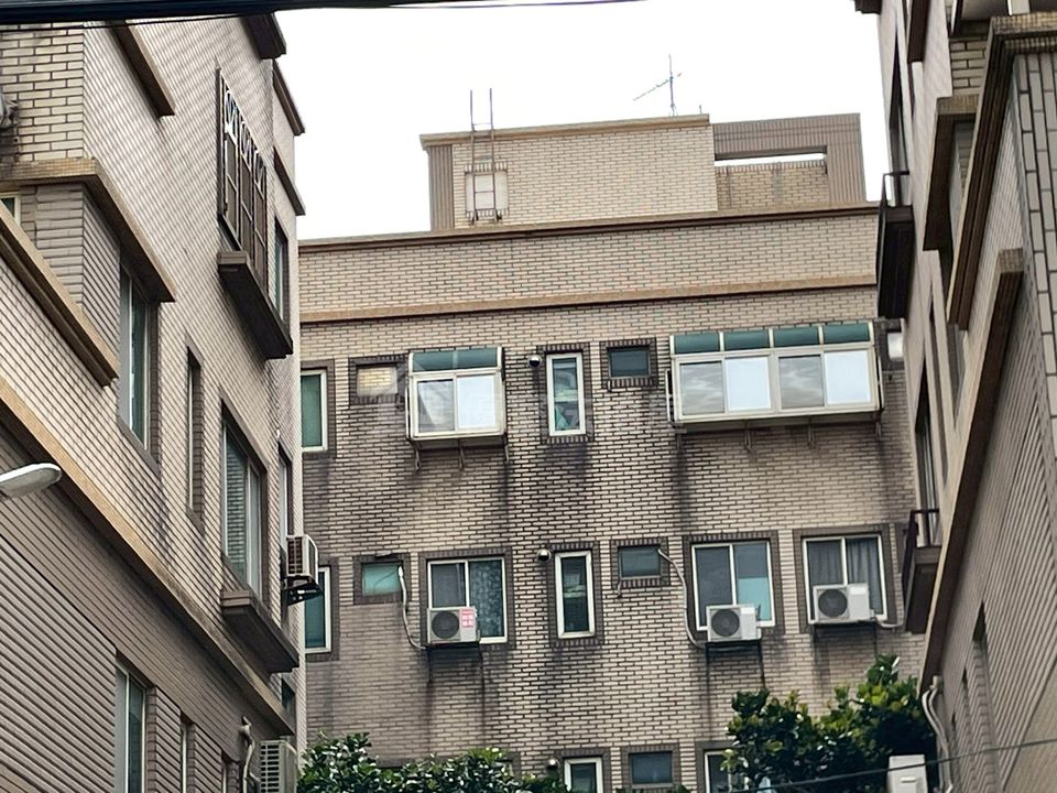 Uhomes